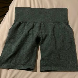 NVGTN shorts